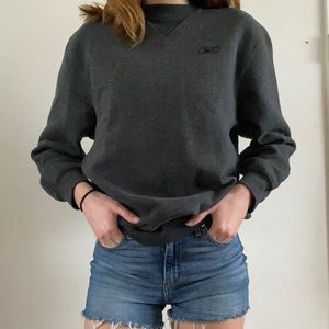 REEBOK SWEATSHIRT